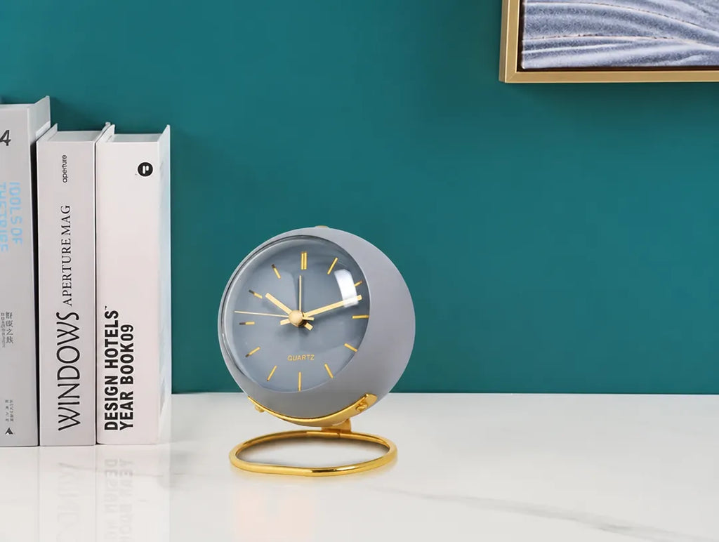 Nordvik - Silent Quartz Desk Alarm Clock - White