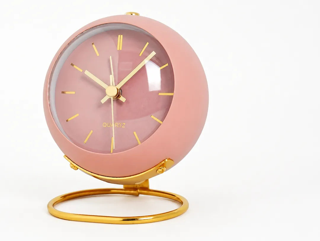 Nordvik - Silent Quartz Desk Alarm Clock - Pink