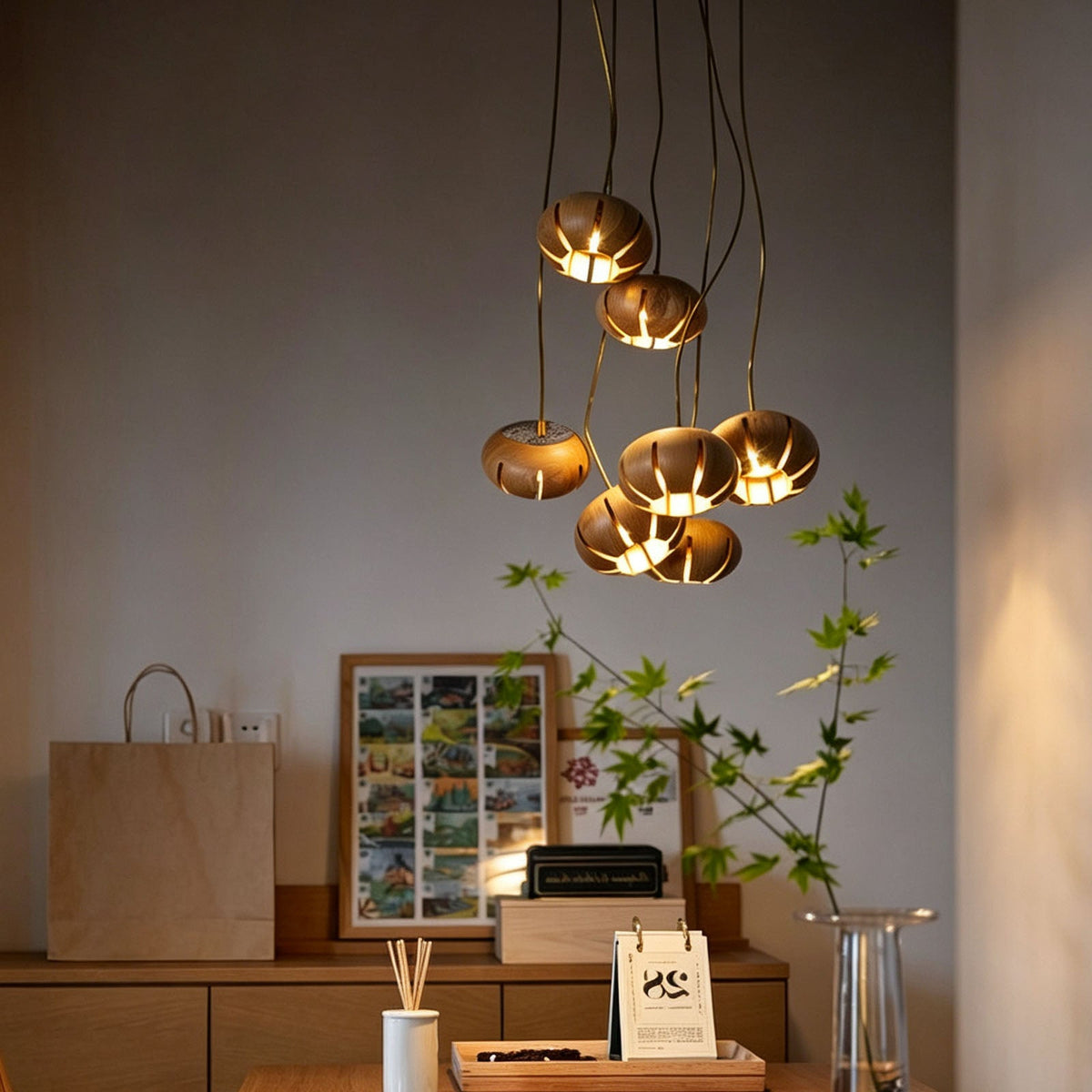 Cluster multi-light chandelier with suspended wood-effect pendant shades