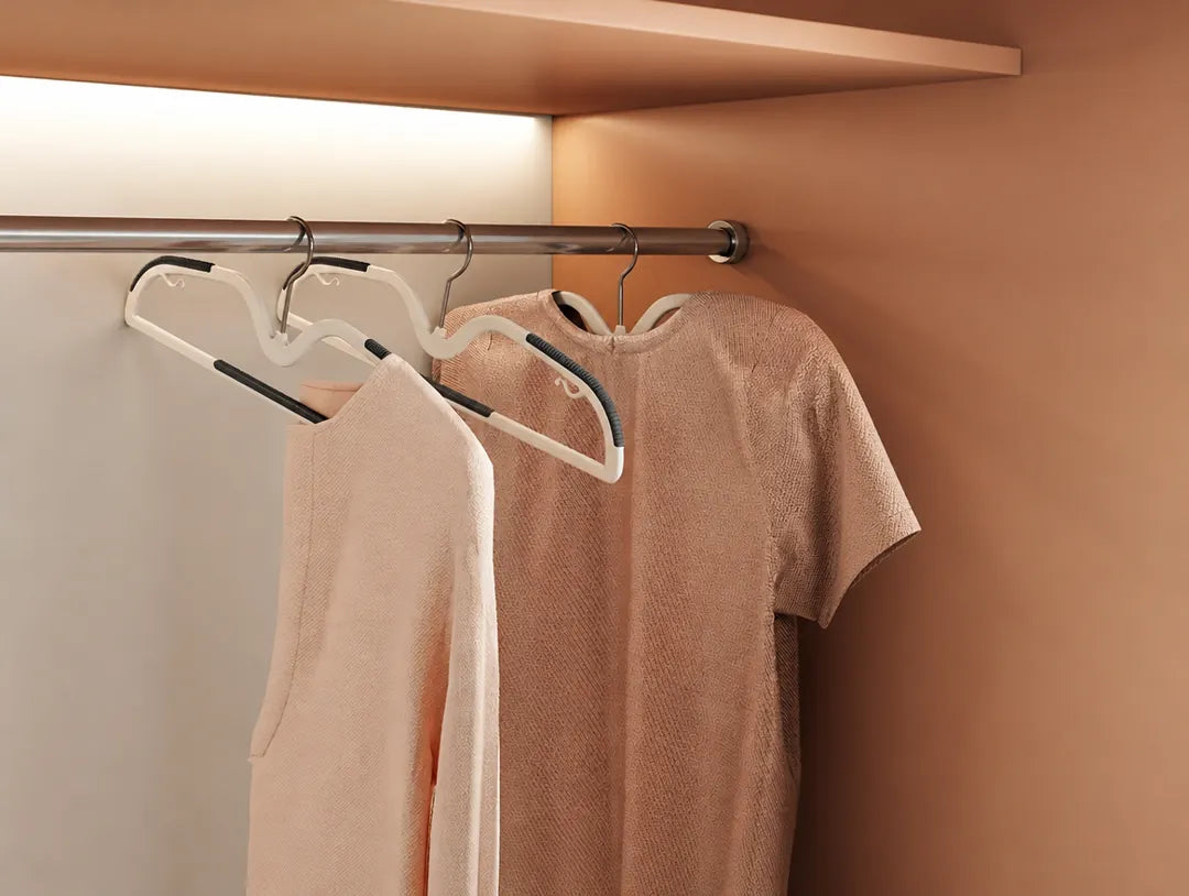 Slimvora - Space-Saving Anti-Slip Coat Hangers Set - Orange