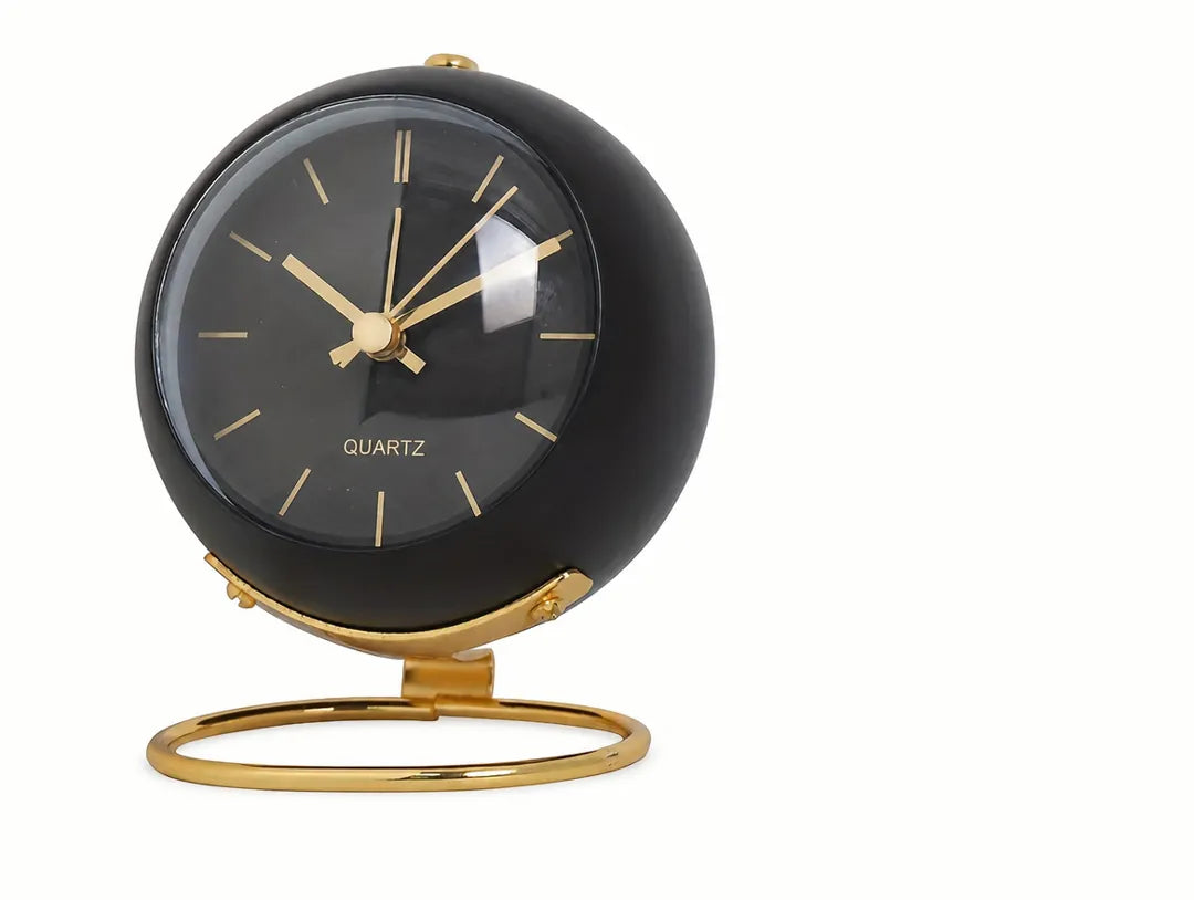Nordvik - Silent Quartz Desk Alarm Clock - Black