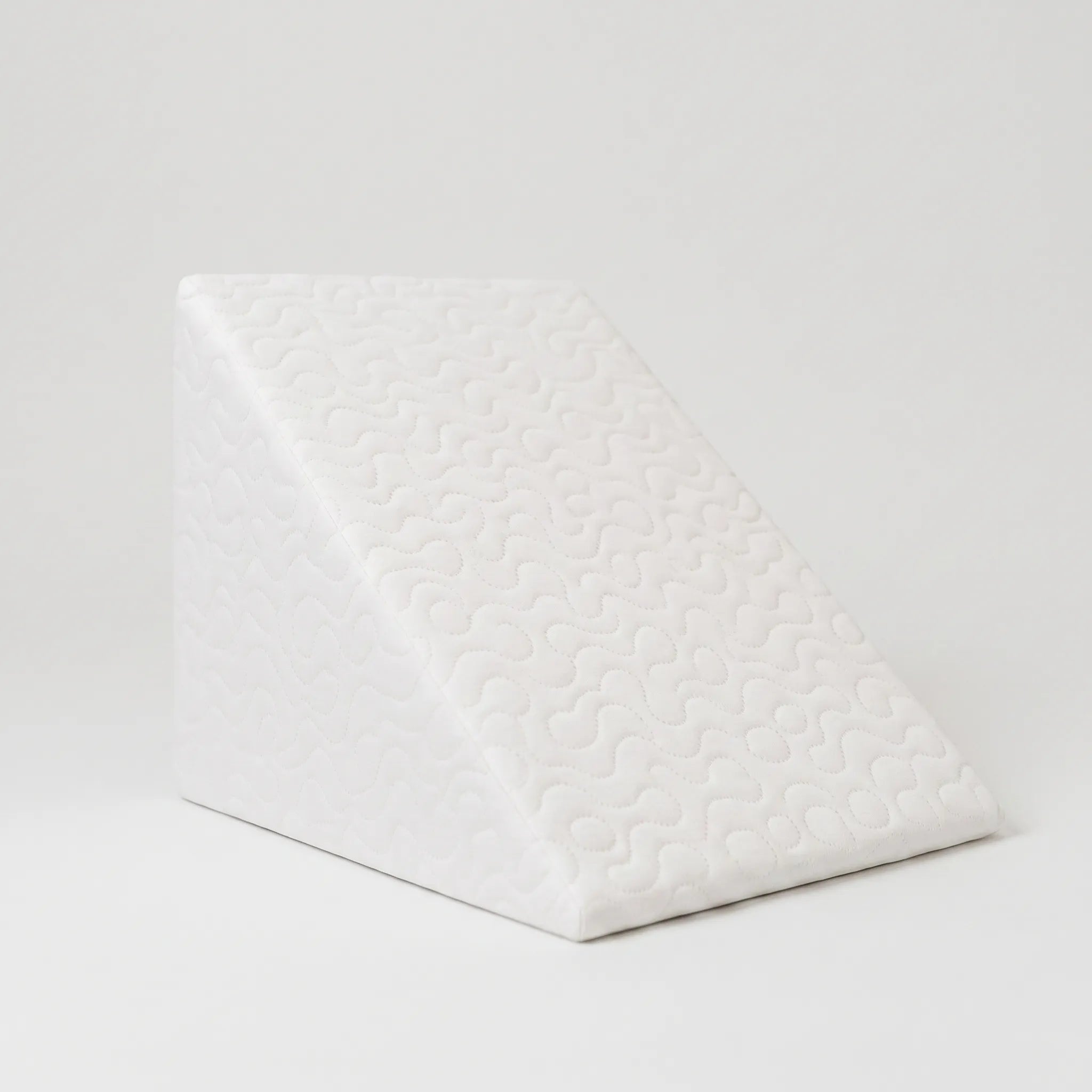 Elevara  - Quilted White Bed Wedge Pillow Upright Bed Reading