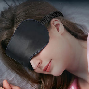 Masque de sommeil en soie luxueux