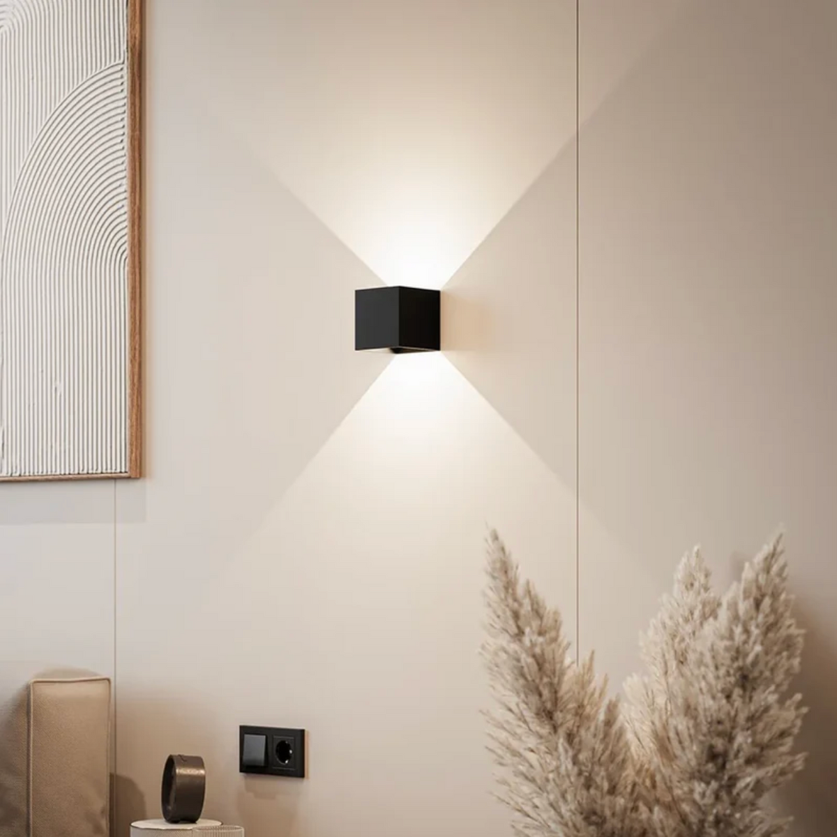 Geometric LED wall lamp with motion sensor and up-and-down lighting