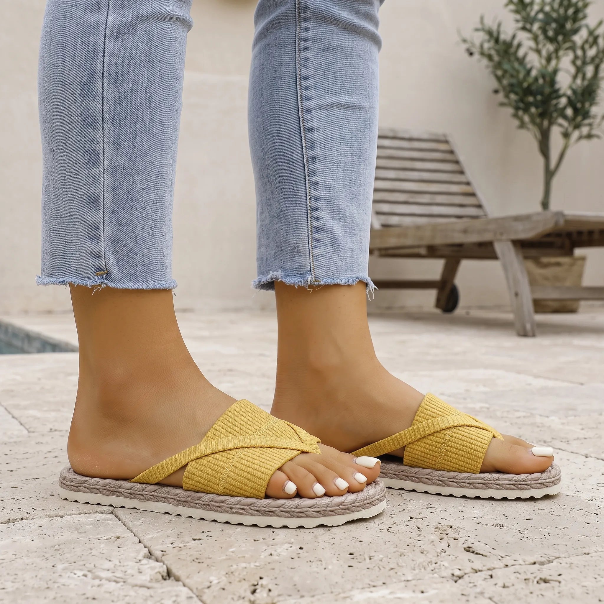 Solari  - Casual Toe-Loop Sandals Beach Days