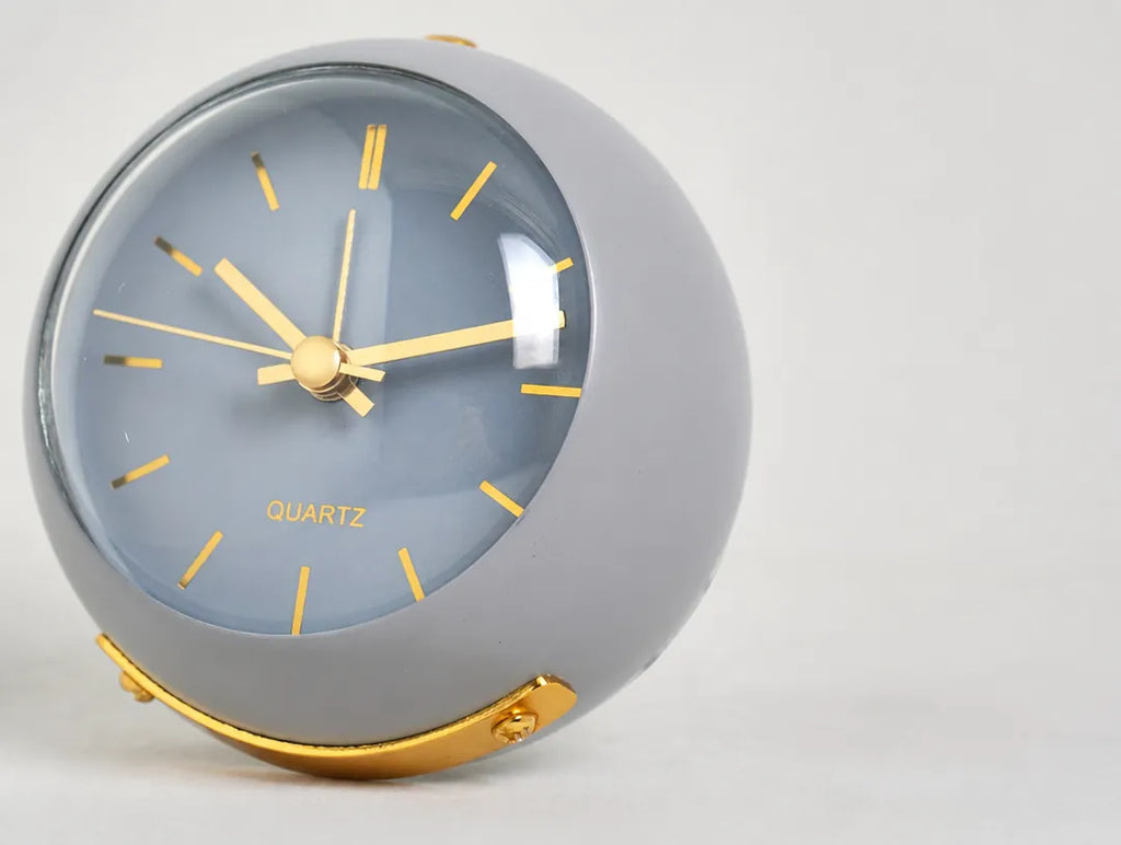 Nordvik - Silent Quartz Desk Alarm Clock - Blue
