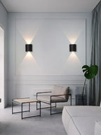 Walluxe - Up-Down Bi-Directional Outdoor Wall Light Garden & Entrance Illumination - Black 2w