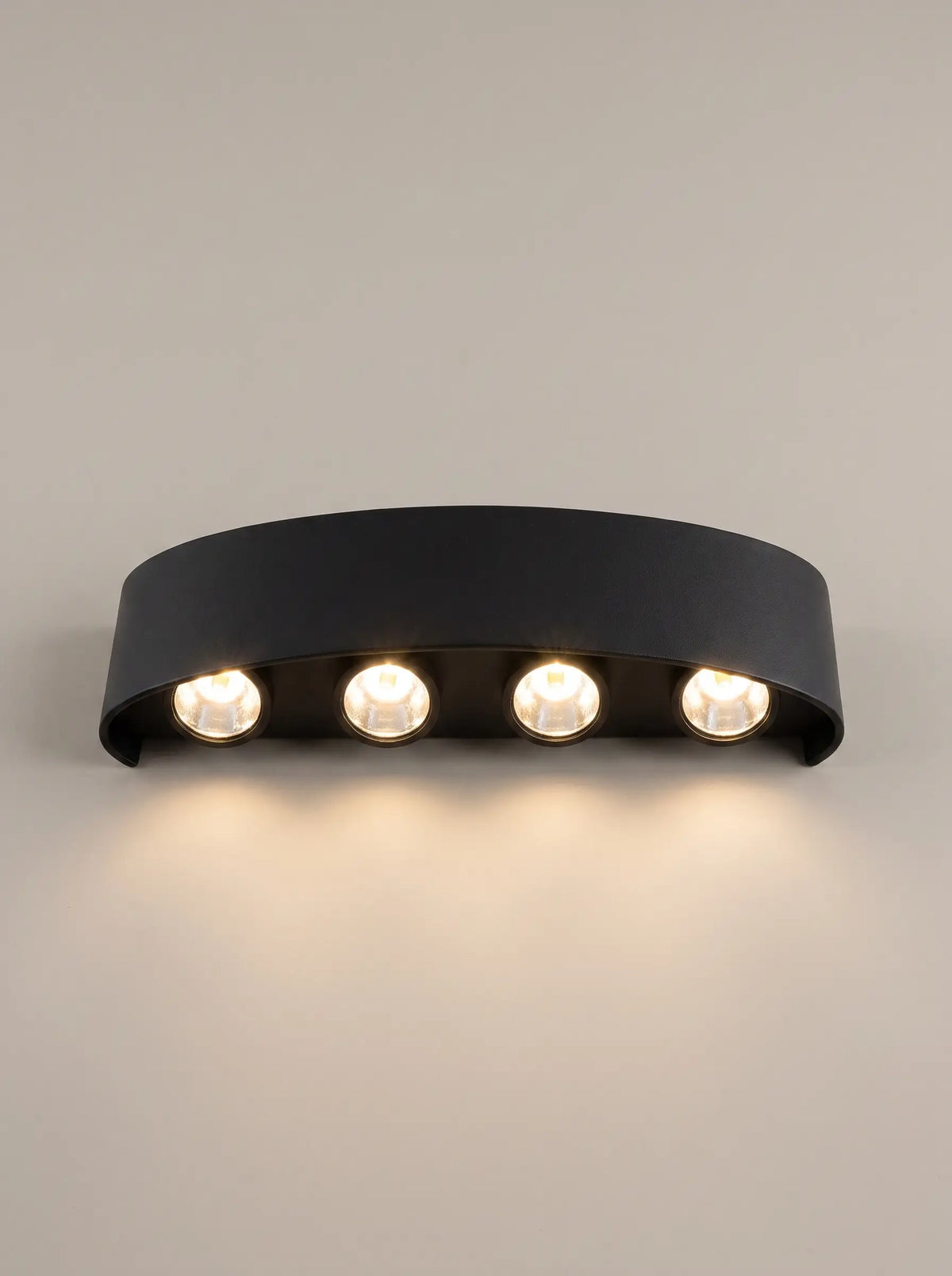 Walluxe - Up-Down Bi-Directional Outdoor Wall Light Garden & Entrance Illumination - Black 8w