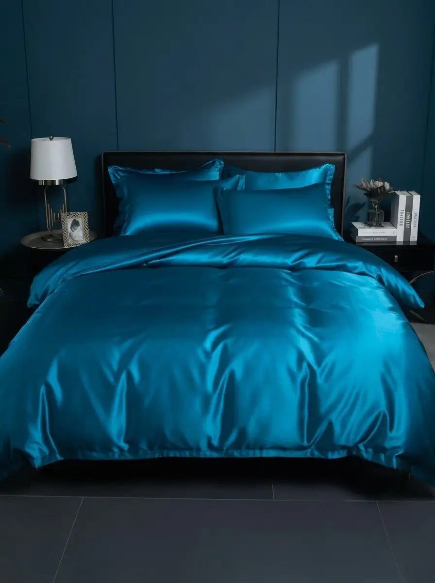 Silkara - Satin-Finish Duvet Cover Bedding Set Bedroom Styling - Light Blue